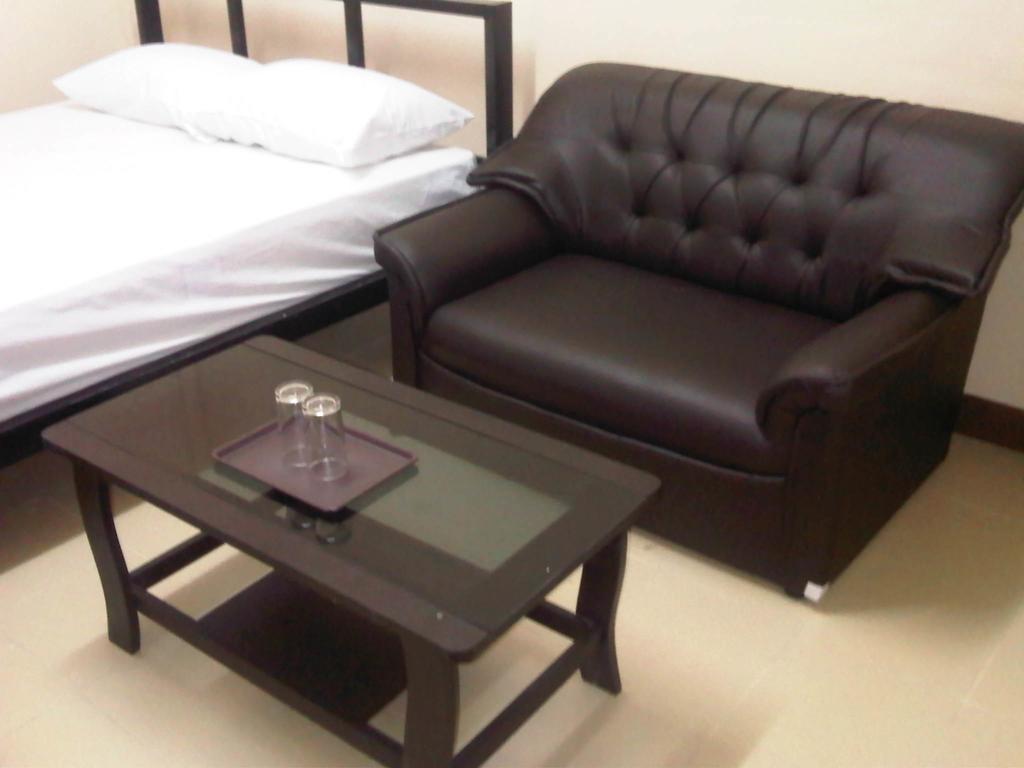 Lee House Inn Bangkok Habitación foto