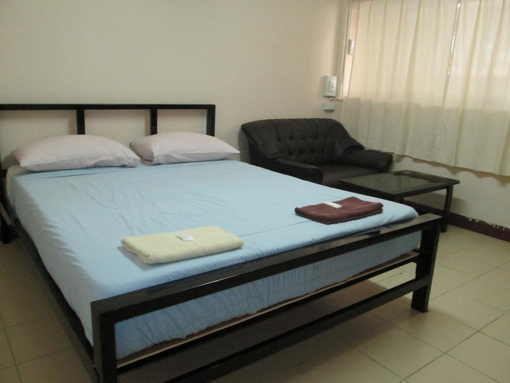 Lee House Inn Bangkok Habitación foto