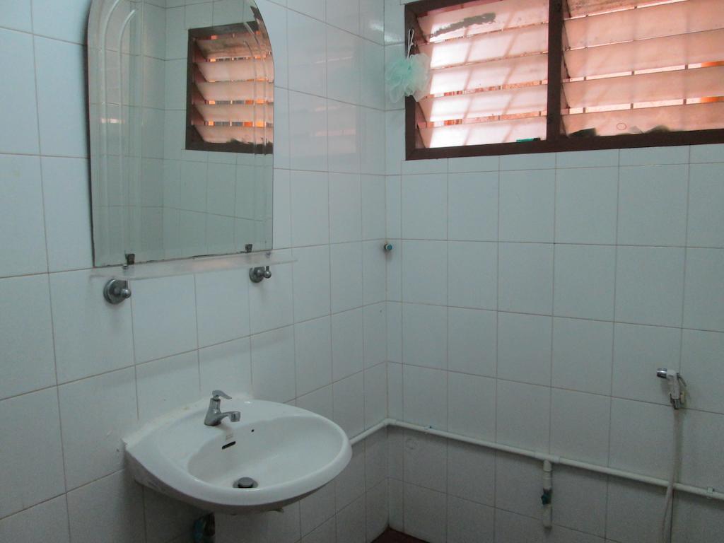 Lee House Inn Bangkok Habitación foto