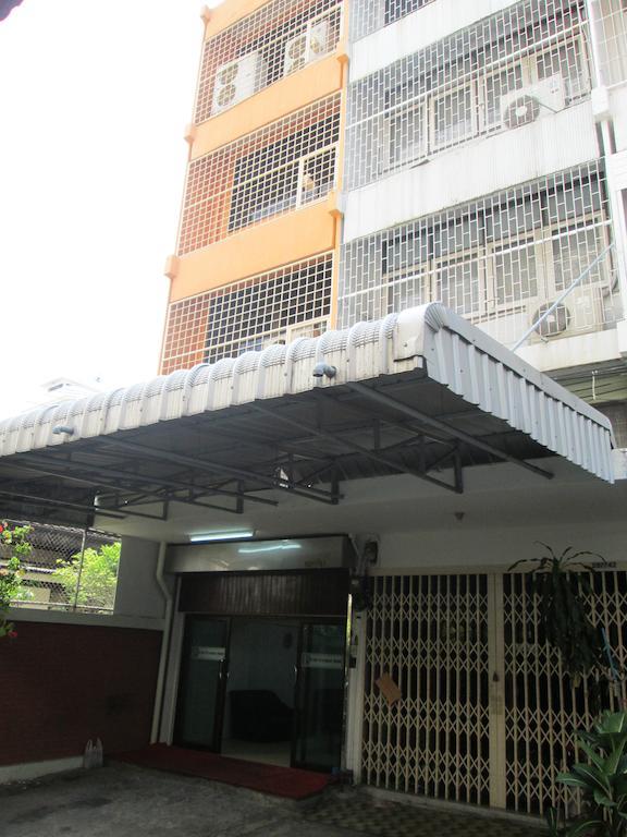 Lee House Inn Bangkok Exterior foto